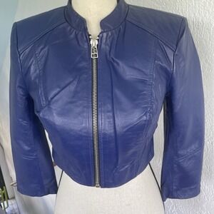 Bebe 100% Genuine Leather short Moto jacket blue size XS zip accents 3/4 Sleeves